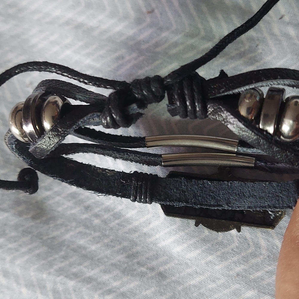 Sold final fantasy vii bracelet in black - Picture 7 of 8